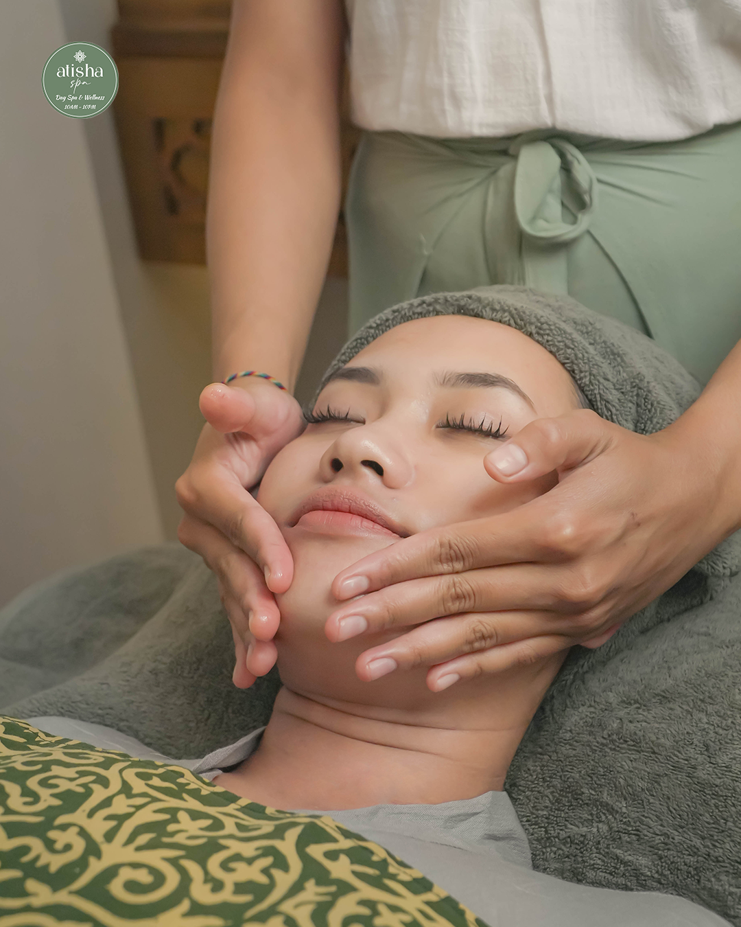 Pure Radiance Facial Ritual