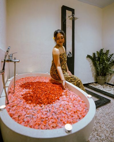 Tony’s Signature Treatment 150'