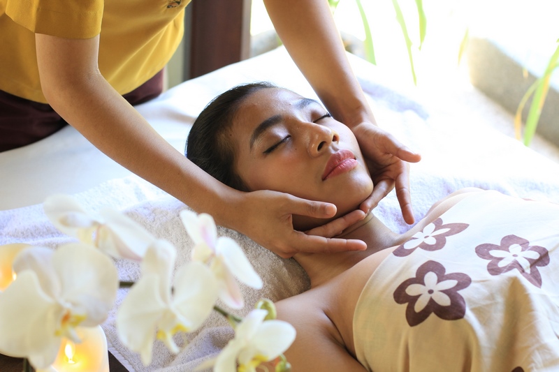 Tranquility Room - Head and Face Massage (1 Hour)