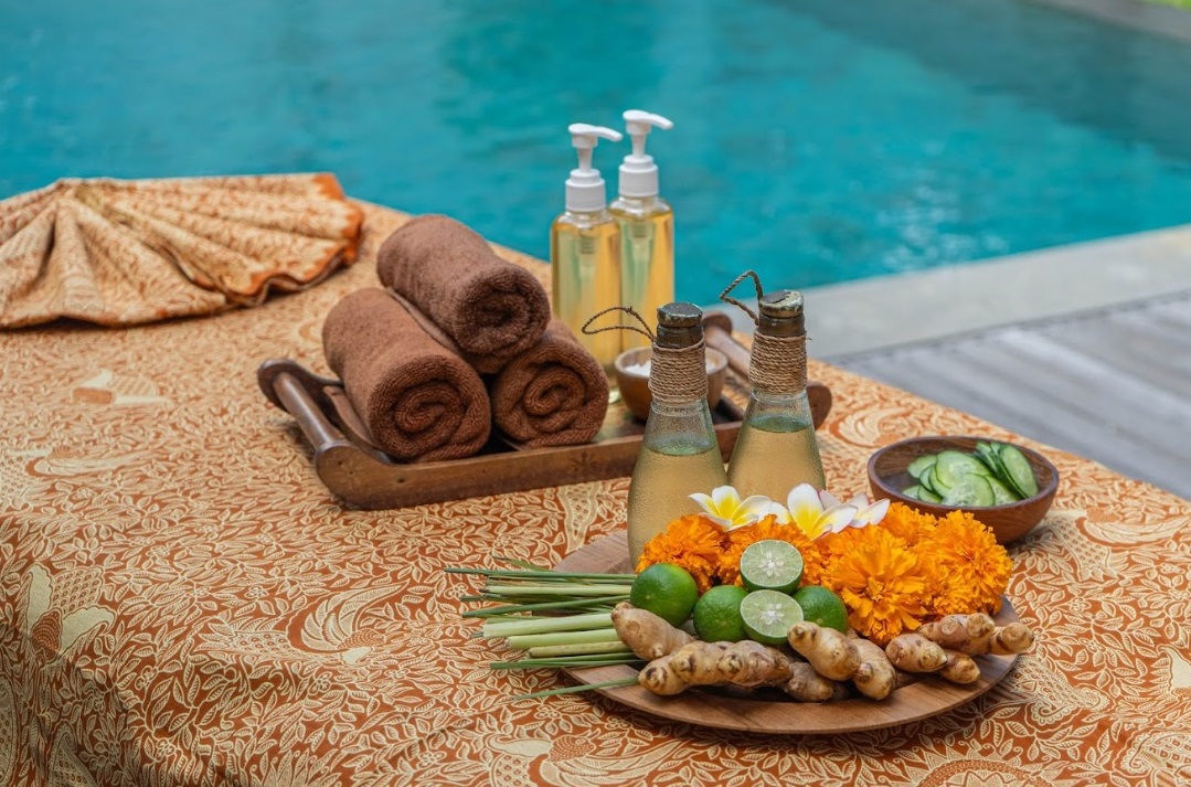 Lomi Lomi Massage 60'