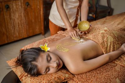 Royal Balinese Boreh Couple 120'