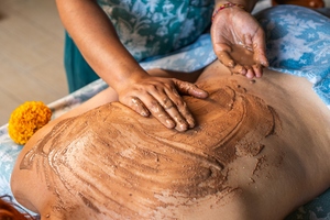 Radha Phala Lulur Body Scrub