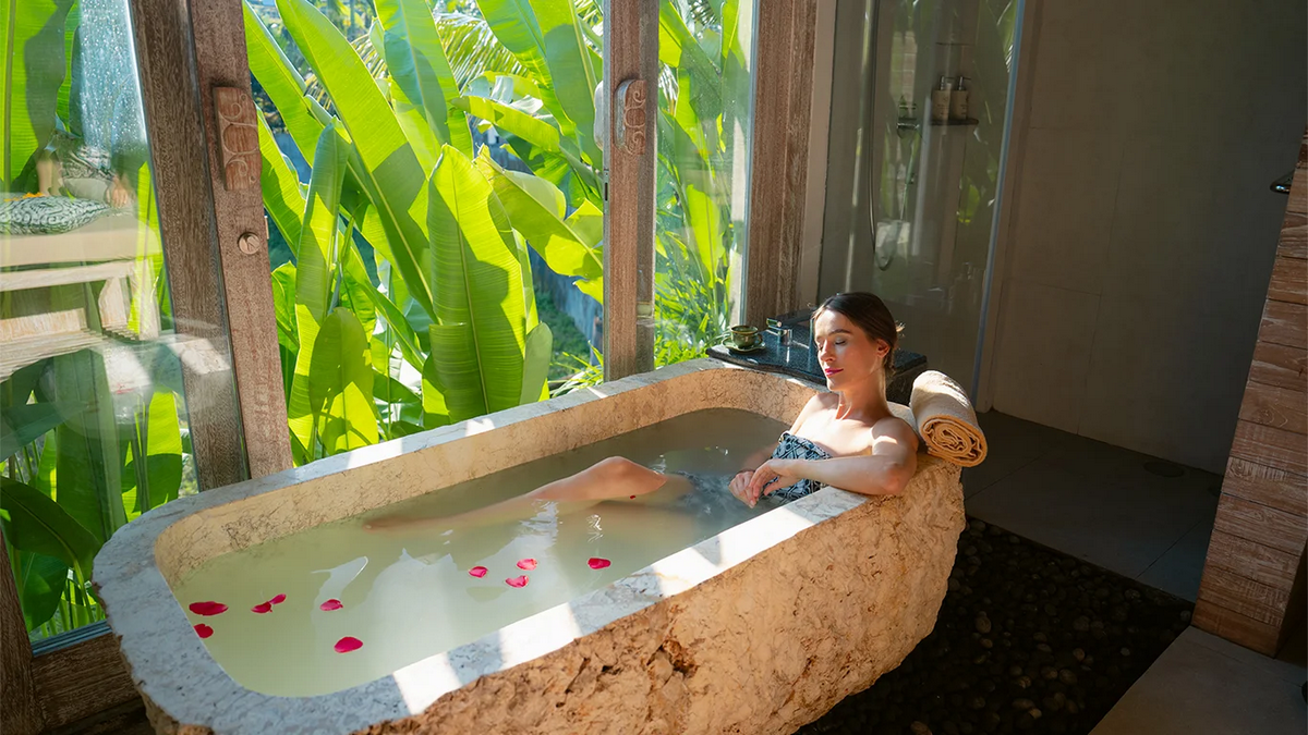 Milk Nourishing Bath (30 Min.)