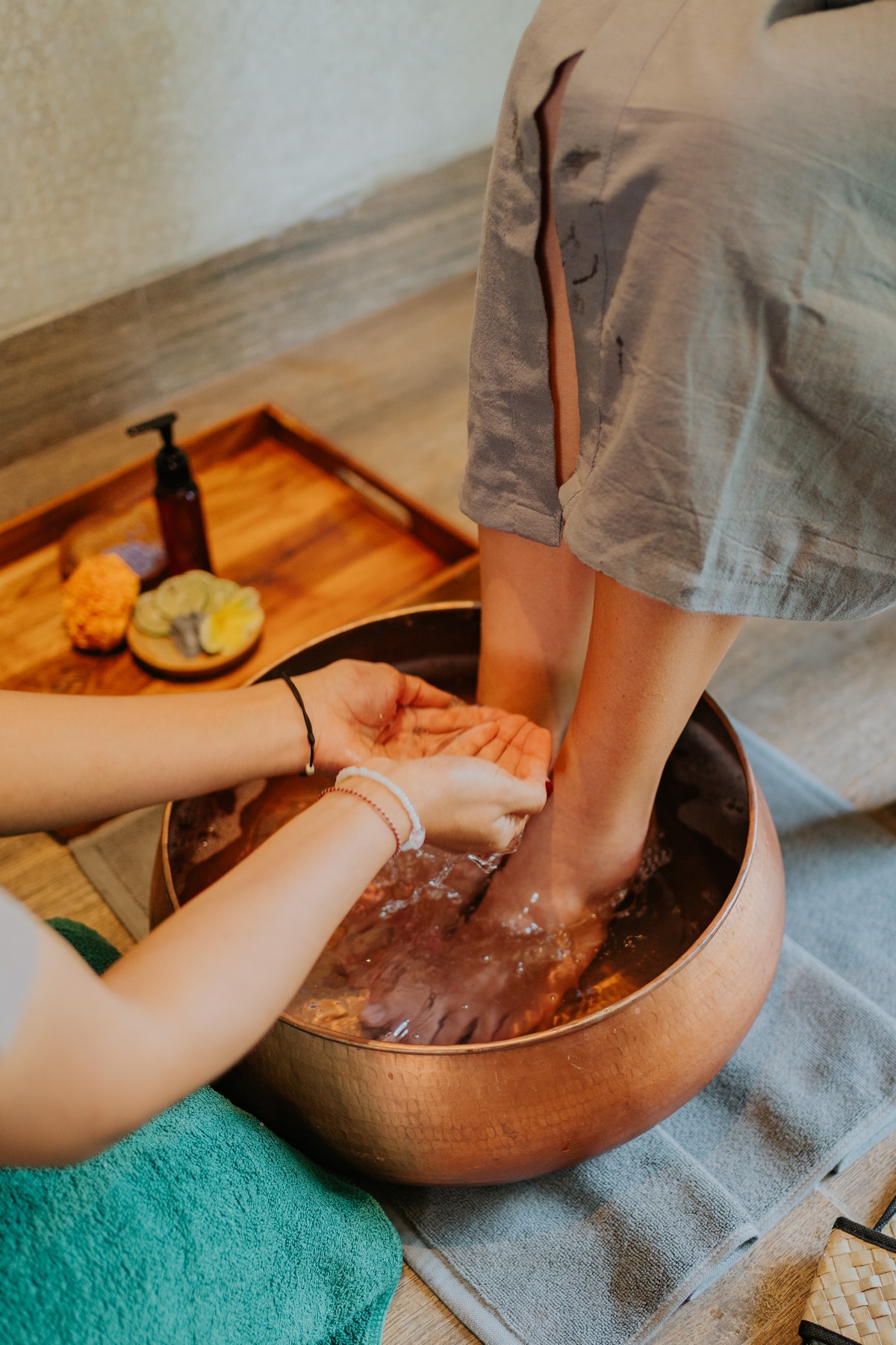 Foot Massage (60 Minutes)