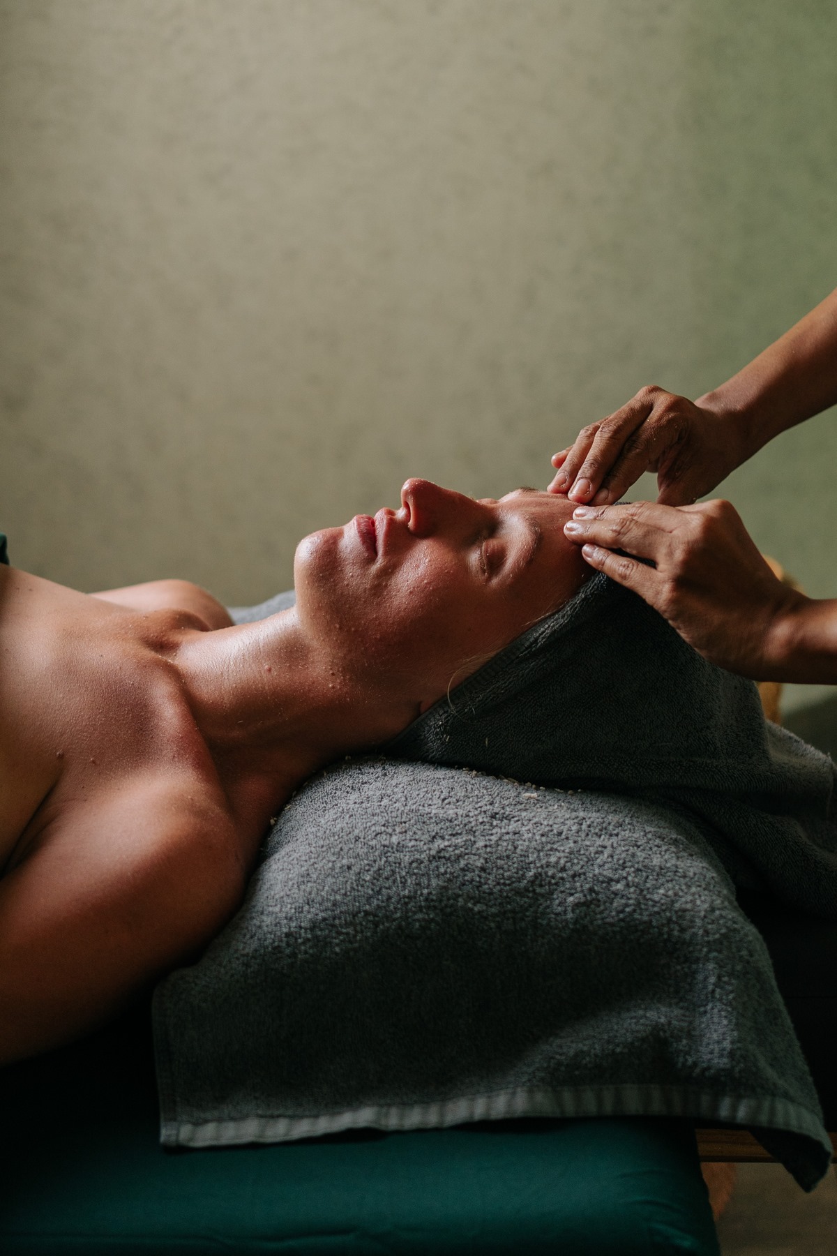 Babymoon Radiance (2 Hours)