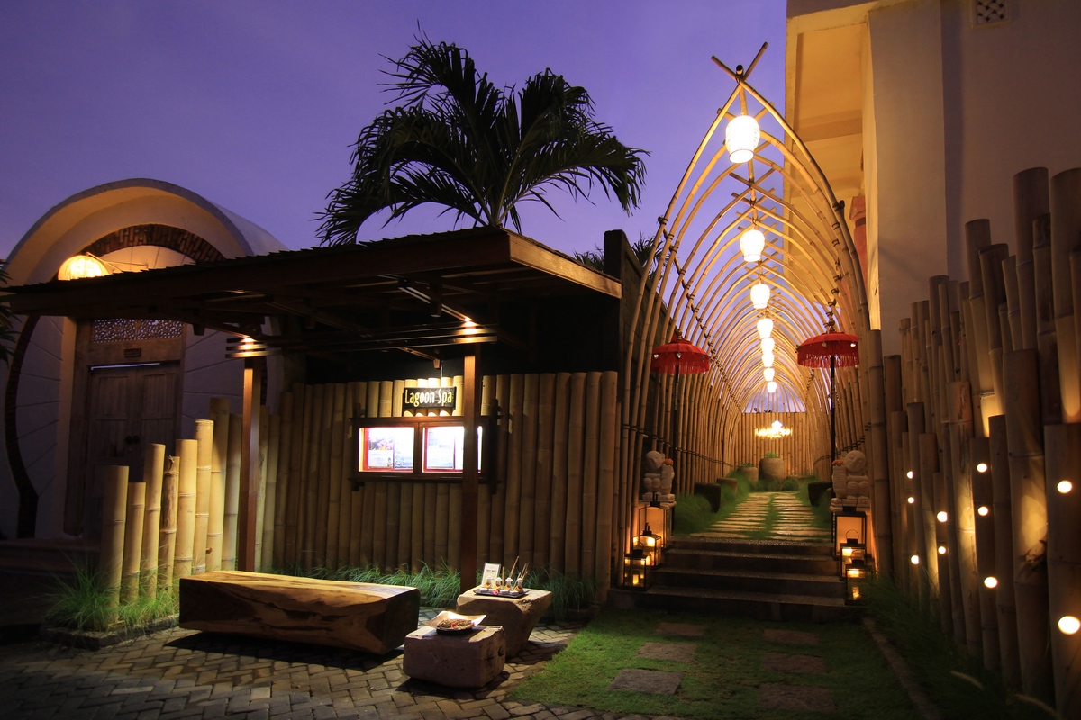 Lagoon Spa Seminyak